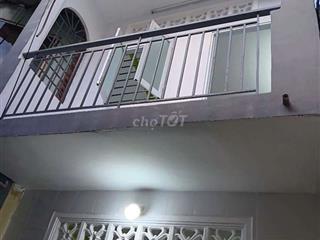 Bán nhà giá rẻ quận 8 dọn vào ở ngay