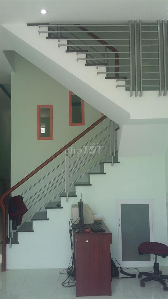 Cho thuê nhà nguyên căn 1 trệt, 1 lầu đường số 28, P.Linh Đông, TĐ