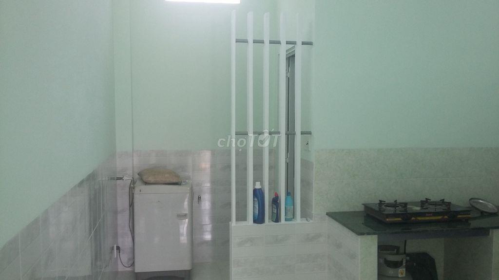Cho thuê nhà nguyên căn 1 trệt, 1 lầu đường số 28, P.Linh Đông, TĐ