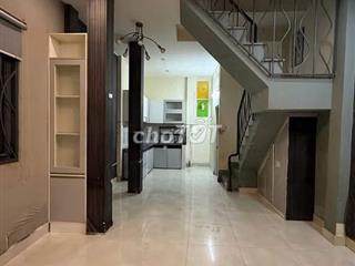 Bán nhà 4x10m Thống Nhất P10 Gò Vấp 2PN 3 mặt tiền