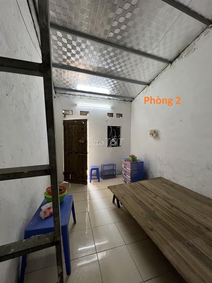 Phòng trọ bình dân giá rẻ trong làng Phú Mỹ