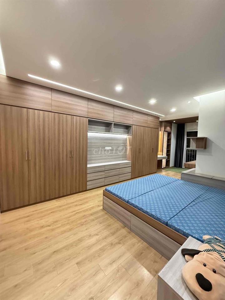 CHÍNH CHỦ CHO THUÊ CĂN LÔ GÓC VƯỜN ĐÀO 126M² – 3PN - XÁCH VALI Ở LUÔN.