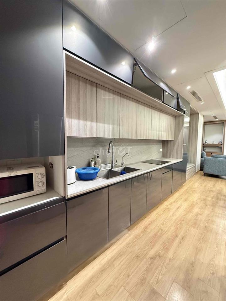 CHÍNH CHỦ CHO THUÊ CĂN LÔ GÓC VƯỜN ĐÀO 126M² – 3PN - XÁCH VALI Ở LUÔN.