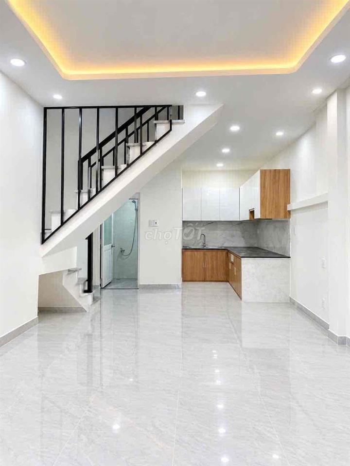 Xô Viết Nghệ Tĩnh,Phường 26 Bình Thạnh Hơn 2Đ         Nhà đẹp mới keng