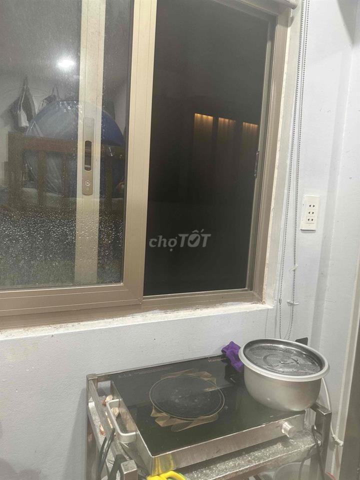 Tìm bạn nữ ở ghép chia tiền phòng