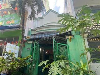 Cho thuê MTKD khu Chợ Hoa. DT: 4 x 16. Trệt + Lửng. Giá: 12 Triệu TL