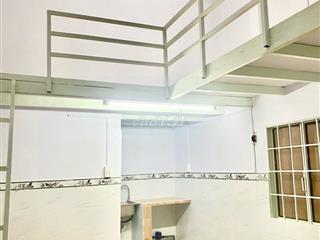 PHÒNG 30M2 MTNB GÁC LỮNG, TOILET, LỐI ĐI RIÊNG BIỆT, Q8 GIÁ RẼ