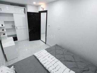 CĂN HỘ 1 PHÒNG NGỦ FULL NỘI THẤT, RỘNG RÃI NGAY TRUNG TÂM QUẬN 7