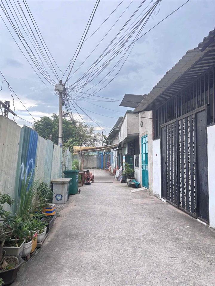 BÁN NHÀ CHÍNH CHỦ NGÃ TƯ GA QUẬN 12