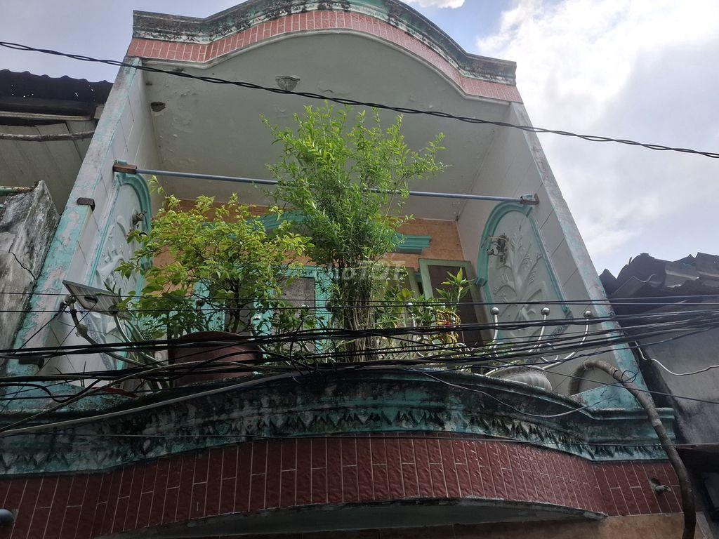 Bán nhà rieng