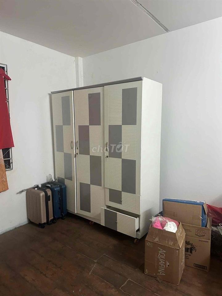 Cho thuê nhà hẻm xe hơi nguyễn xí  gần trường đại hoc vaqn lamg