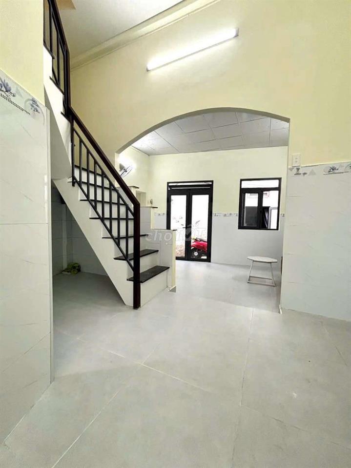 Nhà mới Huỳnh Khương Ăn đt 5x7m 1 lầu 2pn