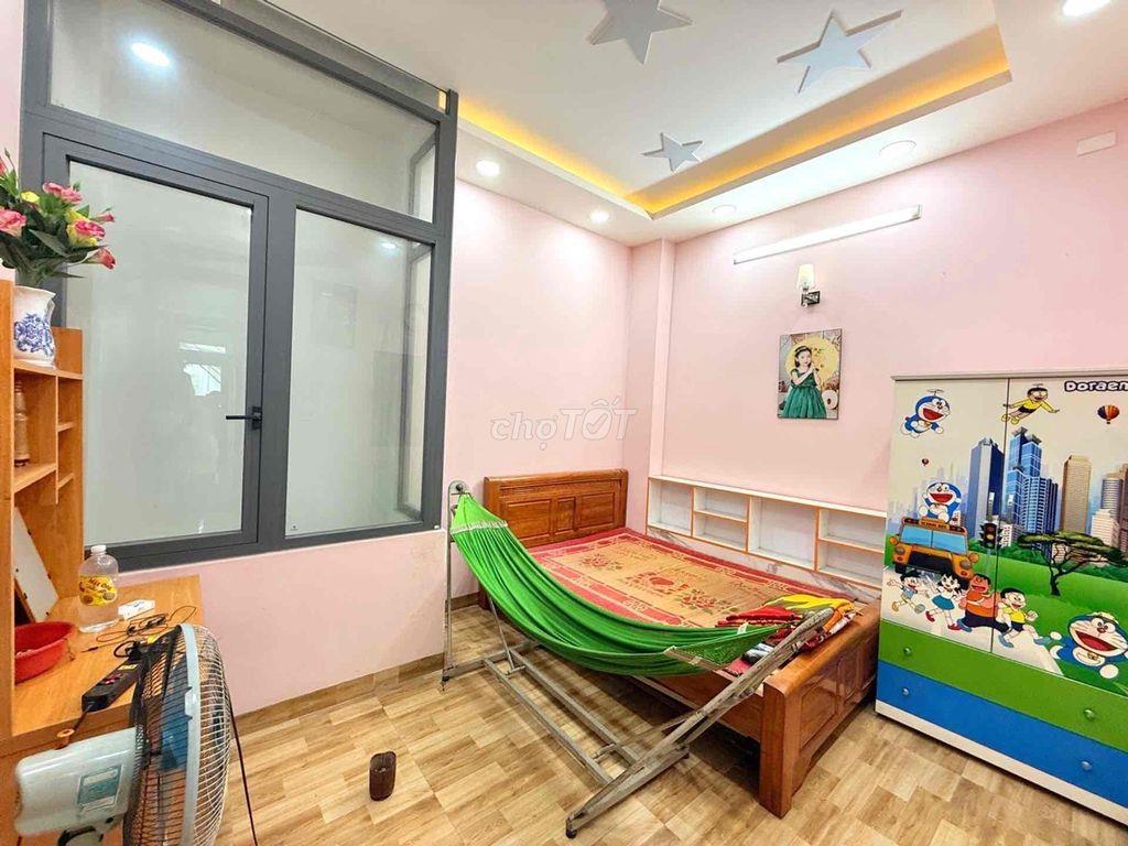 GIẢM MẠNH 200 TRIỆU – HẺM XE TẢI  NHÀ PHỐ TRUNG MỸ TÂY, SỔ HỒNG RIÊNG