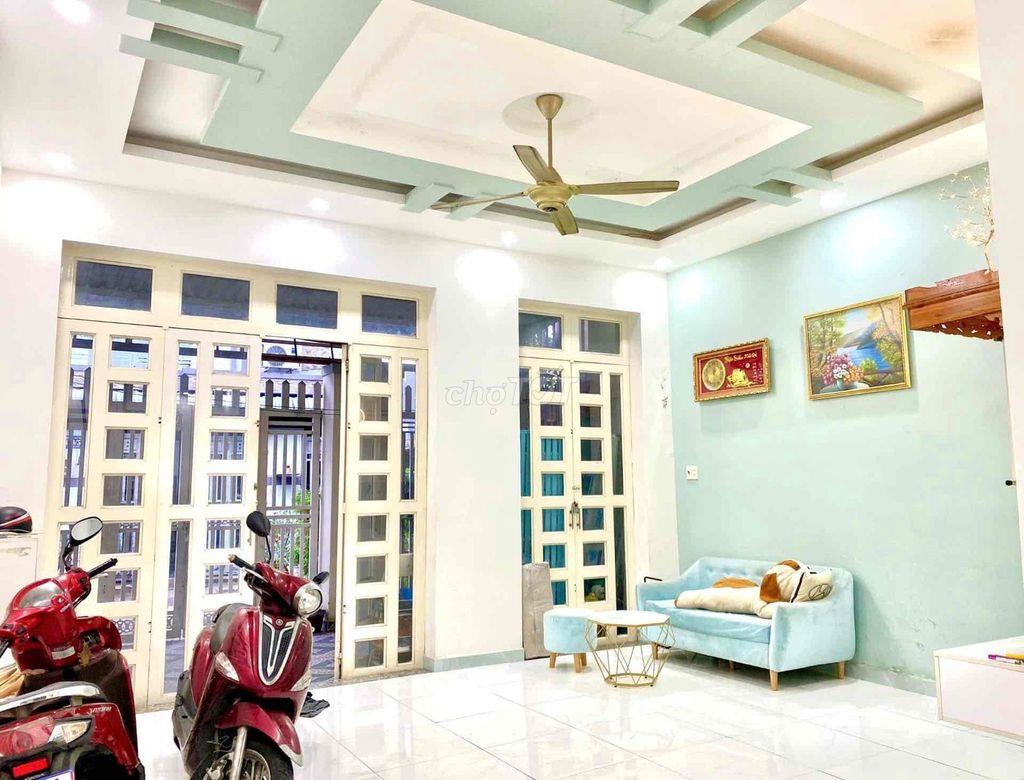 Vila Hóc Môn, xe hơi ngủ trong nhà, ngang 5,6m, 4.85tỷ