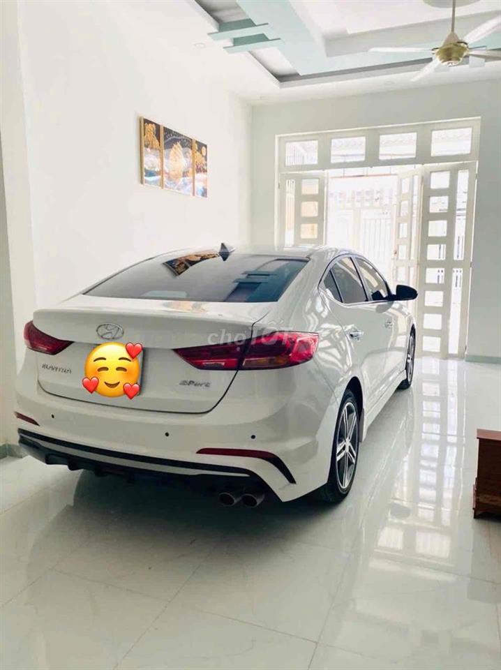 Vila Hóc Môn, xe hơi ngủ trong nhà, ngang 5,6m, 4.85tỷ