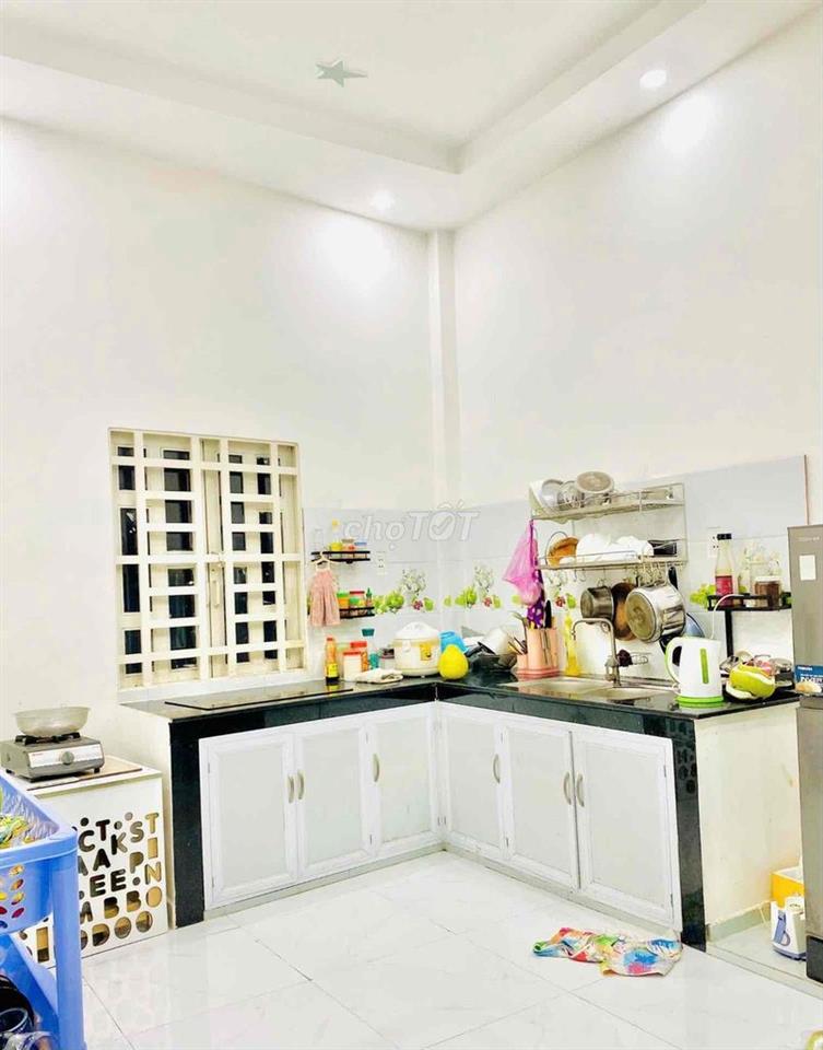 Vila Hóc Môn, xe hơi ngủ trong nhà, ngang 5,6m, 4.85tỷ
