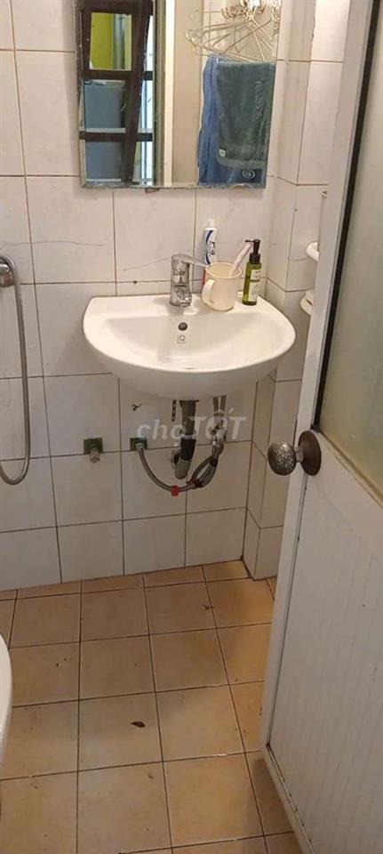 cho thuê 1 phòng trong nhà chỉ có 2 phòng
