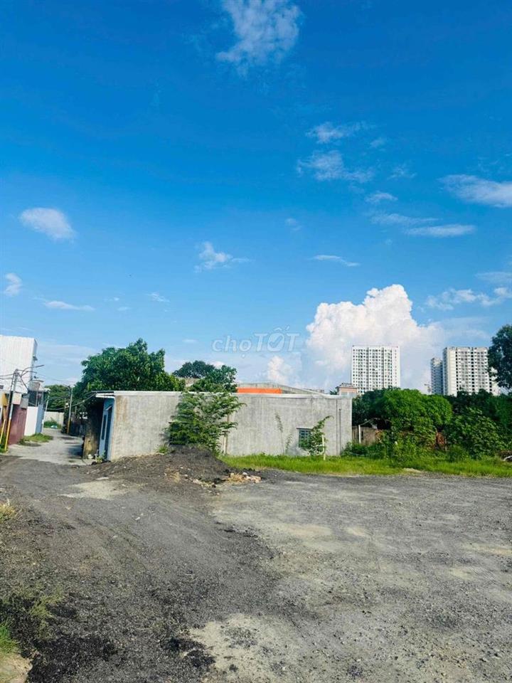 Cần gả lô đất tâm huyết ngay khu FPT chỉ hơn 2 đồng mấy