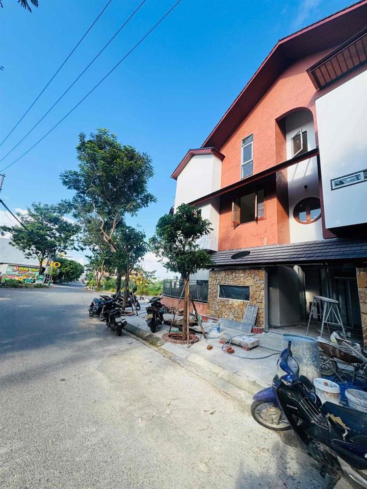 Cần gả lô đất tâm huyết ngay khu FPT chỉ hơn 2 đồng mấy