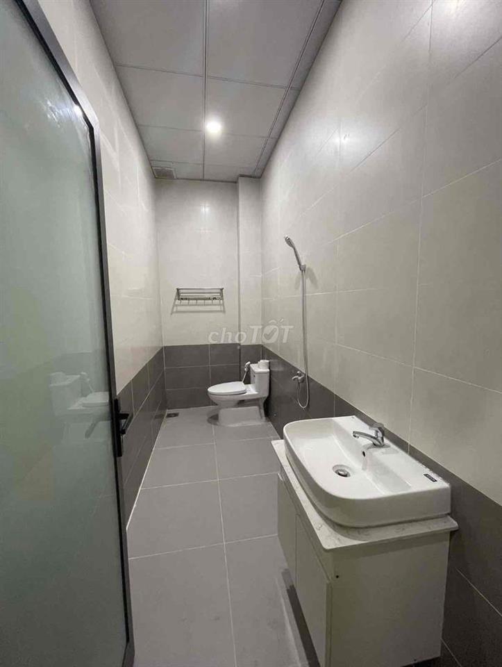 Phòng cho thuê 1 nam trong nhà nguyên căn - 50m2