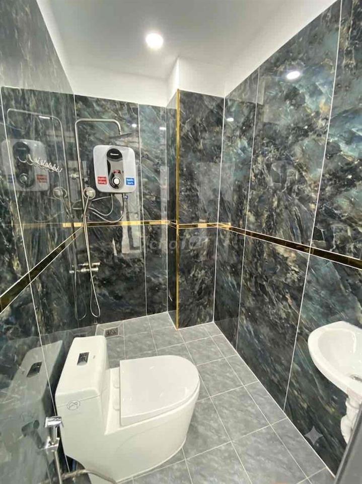 Nhà 3 tầng mới xây hẻm 20/13 mã lò