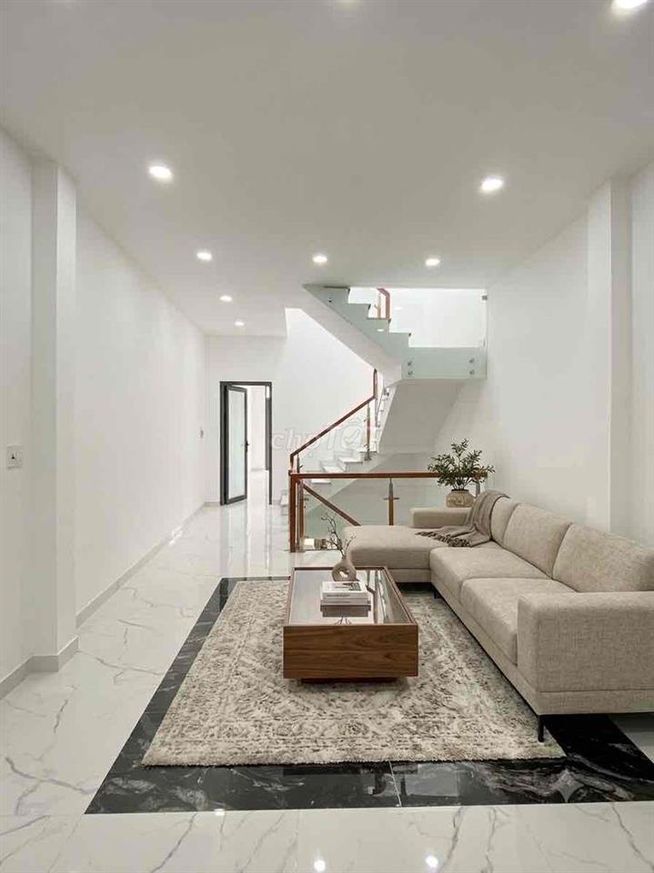 Nhà 3 tầng mới xây hẻm 20/13 mã lò