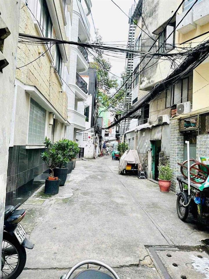 bán nhà Bùi Thị Xuân Quận 1
