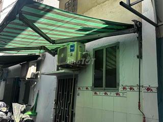 cần bán căn nhà nhỏ