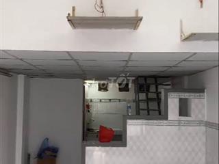 Nhà 3x10 có gác lửng  -sạch sẽ mới sửa - vào ở ngay