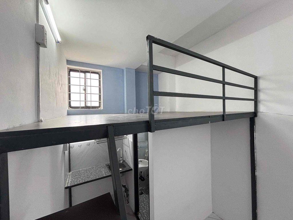 3tr (Phòng Rộng, Có Máy Lạnh)