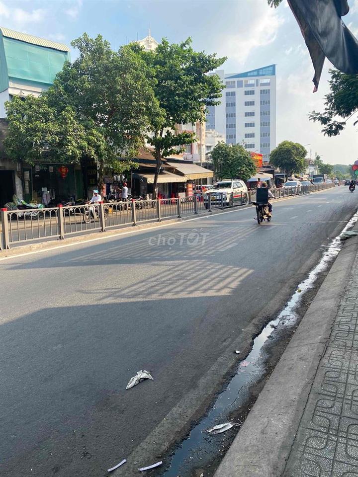Mặt bằng cho thuê