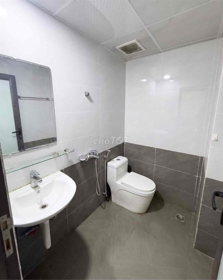 NHƯỢNG PHÒNG 1 NGỦ 1 KHÁCH – MẶT ĐƯỜNG KIM GIANG – CHỈ 5 TRIỆU/THÁNG-H