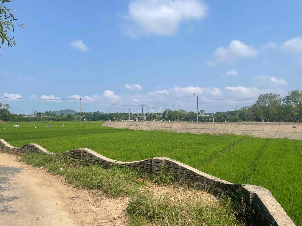 Đất 500m2, 2 mặt tiền, view đẹp, Thuỷ Xuân, Tp Huế
