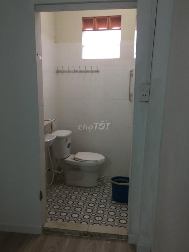 Cho thuê phòng trọ 20m2 - đường XVNT, phường Thạnh Mỹ Tây  tp HCM