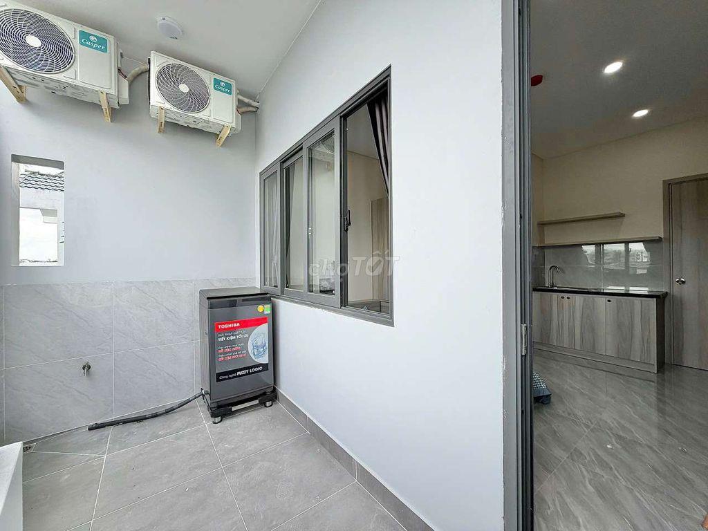Dự án mới tại trường UTH cách 100m