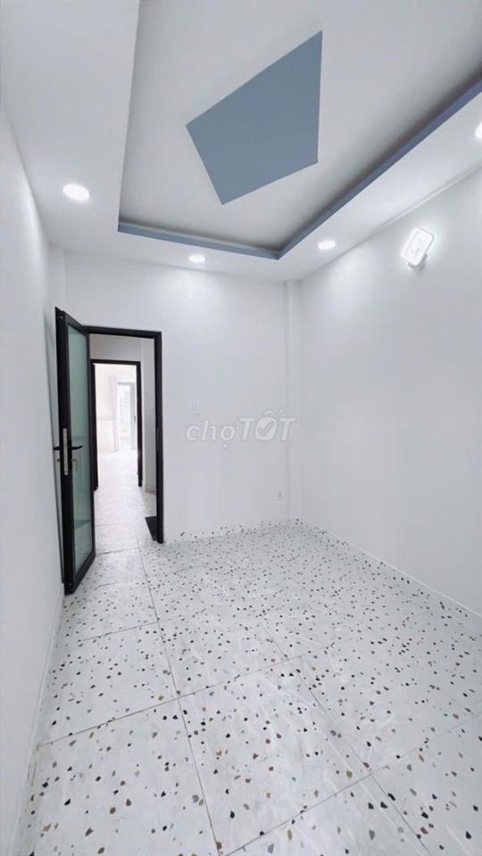 Nhà đẹp, mới xây Đoàn Văn Bơ Q4, dt 41m2 - nhỉnh 4 tỷ.