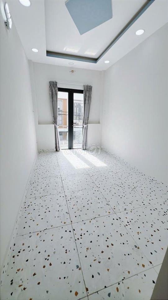 Nhà đẹp, mới xây Đoàn Văn Bơ Q4, dt 41m2 - nhỉnh 4 tỷ.