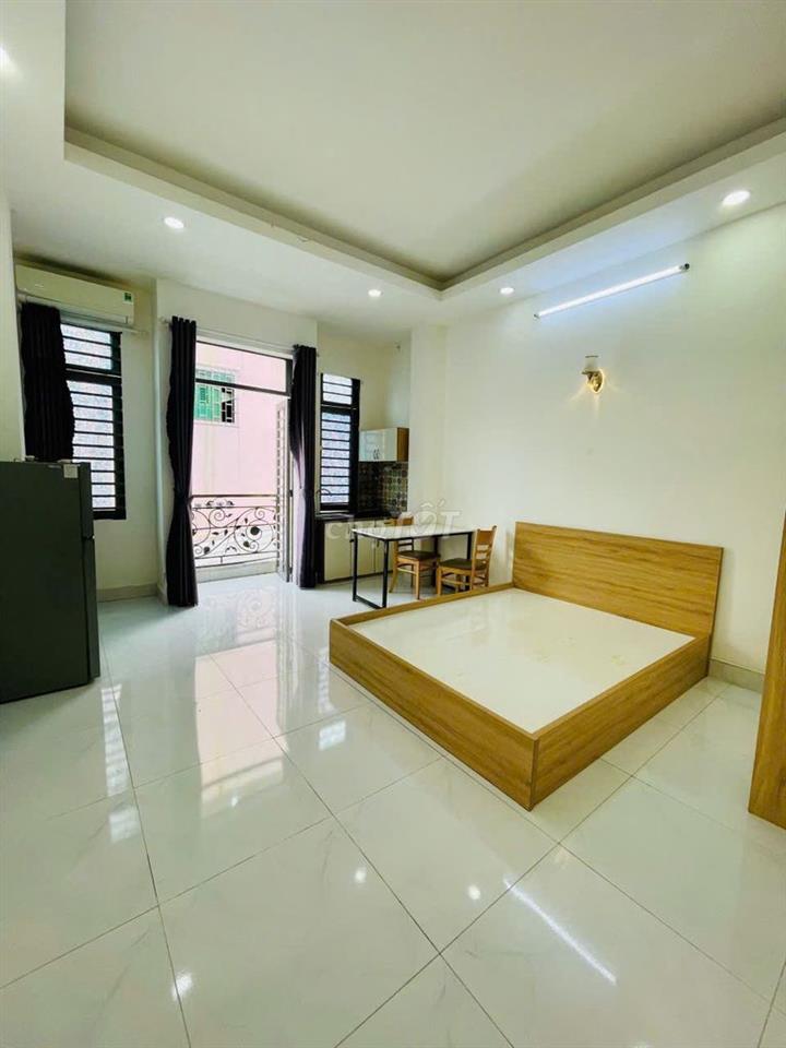 CHO THUÊ PHÒNG STUDIO BAN CÔNG FULL NỘI THẤT -QUẬN 3