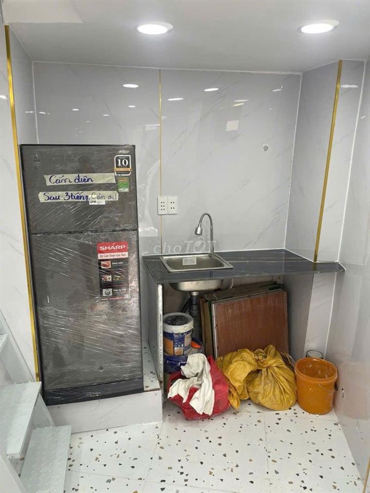 Nhà căn góc 2 mặt tiền - Bến Vân Đồn Q4- 3 tầng - nhỉnh 1 tỷ.