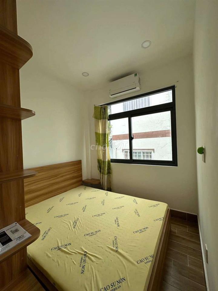 Nhà nguyên căn đường 3 tháng 2, 2PN full nội thất 11tr