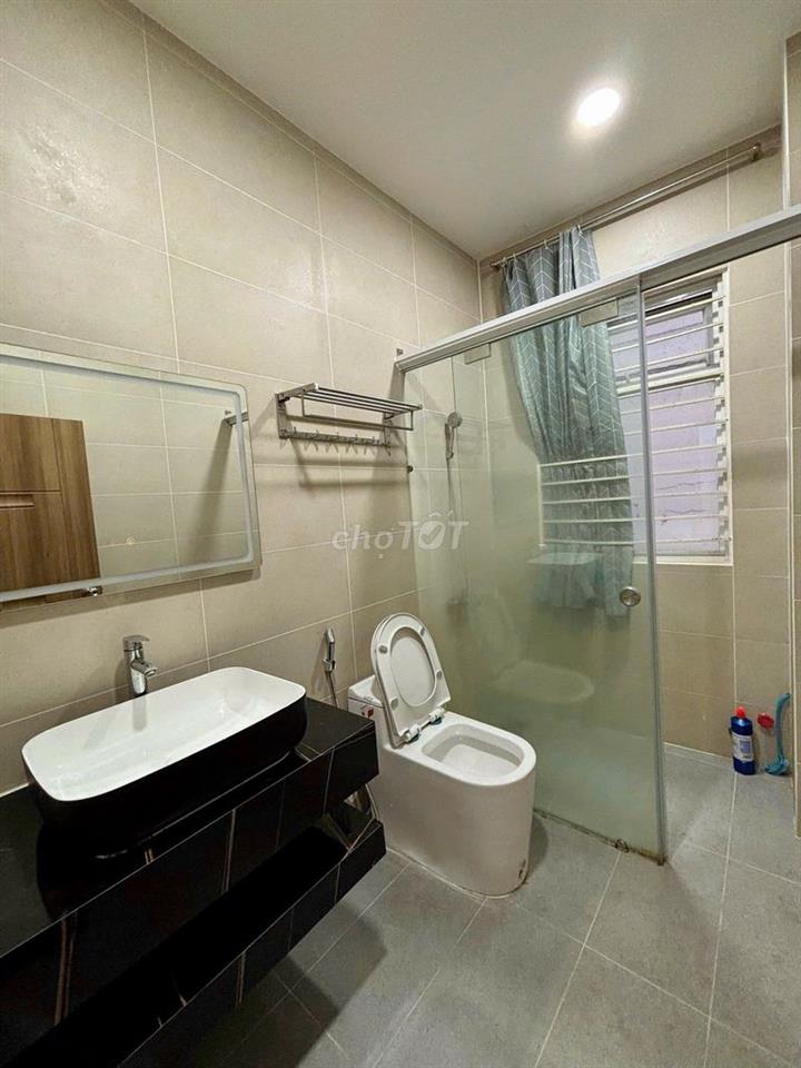 Nhà Cho Thuê Nguyên Căn Hẻm Đường Trần Khắc Chân, Quận 1
