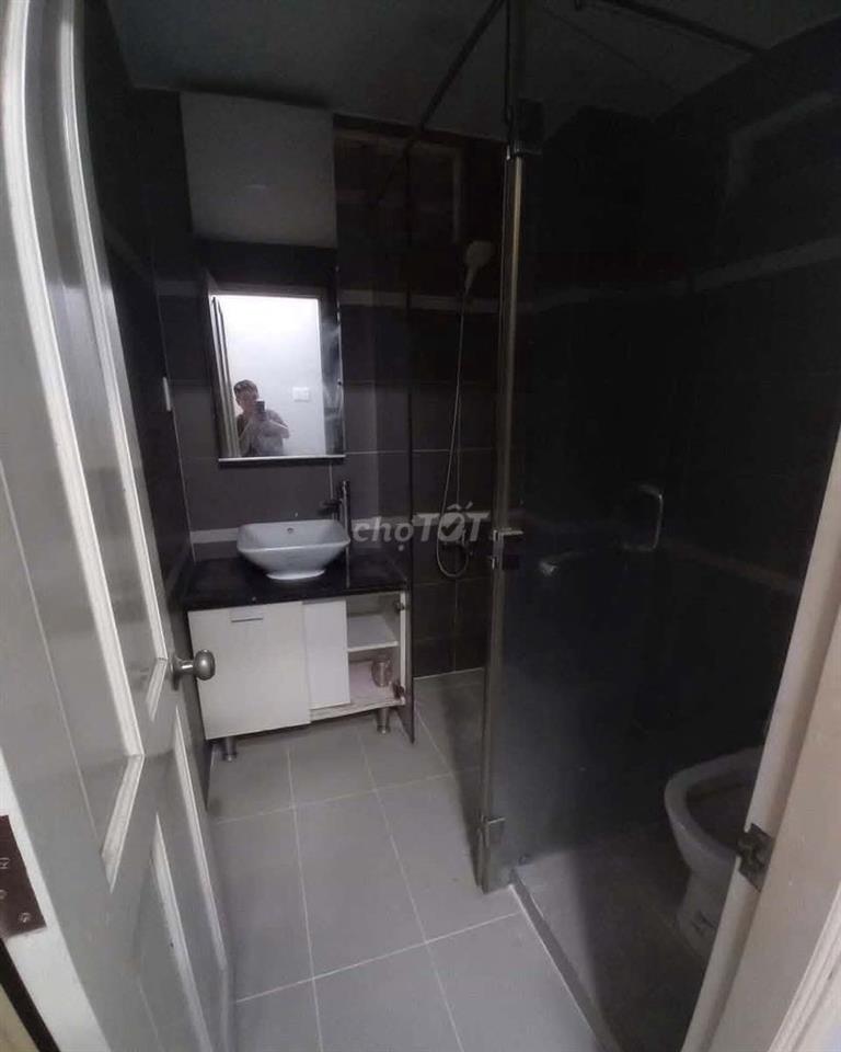 CHO THUÊ NHÀ HẺM 3M HÒA HƯNG QUẬN 10 - FULL NỘI THẤT