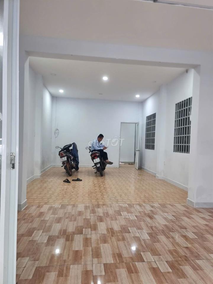 Nhượng Mặt Bằng Gần Lotte Mart – Làm Kho, Văn Phòng – Giá Tốt