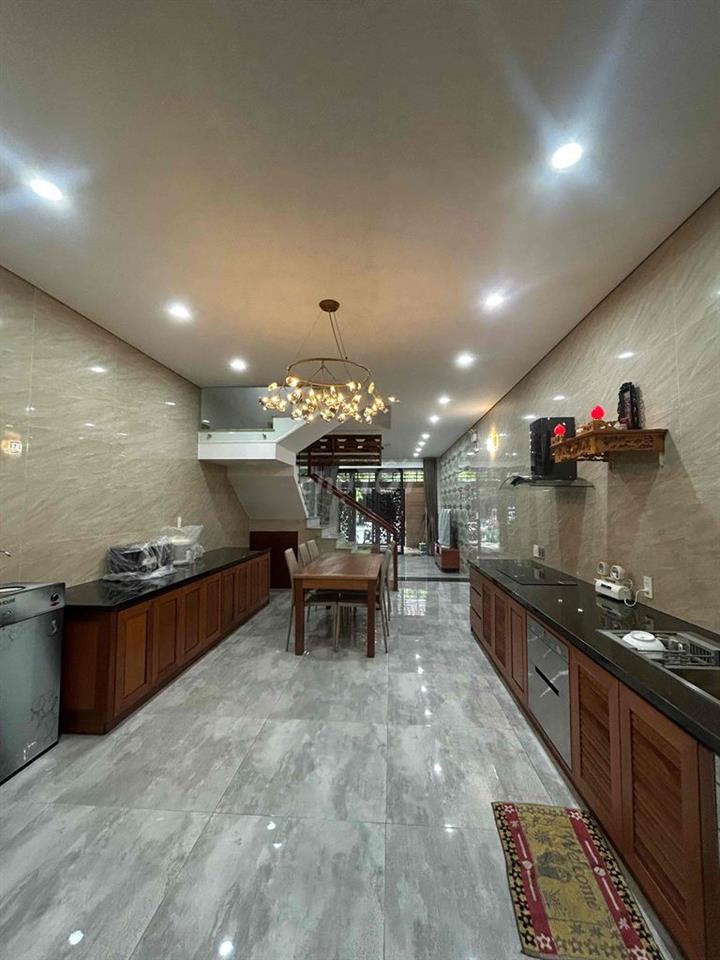 CHO THUÊ NGUYÊN CĂN HOMSTAY KHU BIỂN NGUYỄN TẤT THÀNH