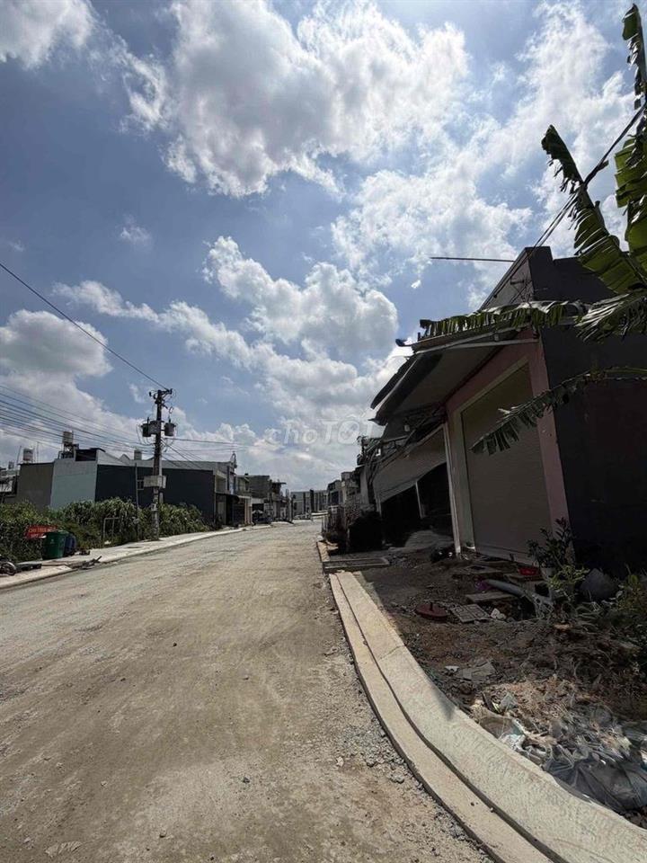 Cho thuê Đất trống kinh doanh