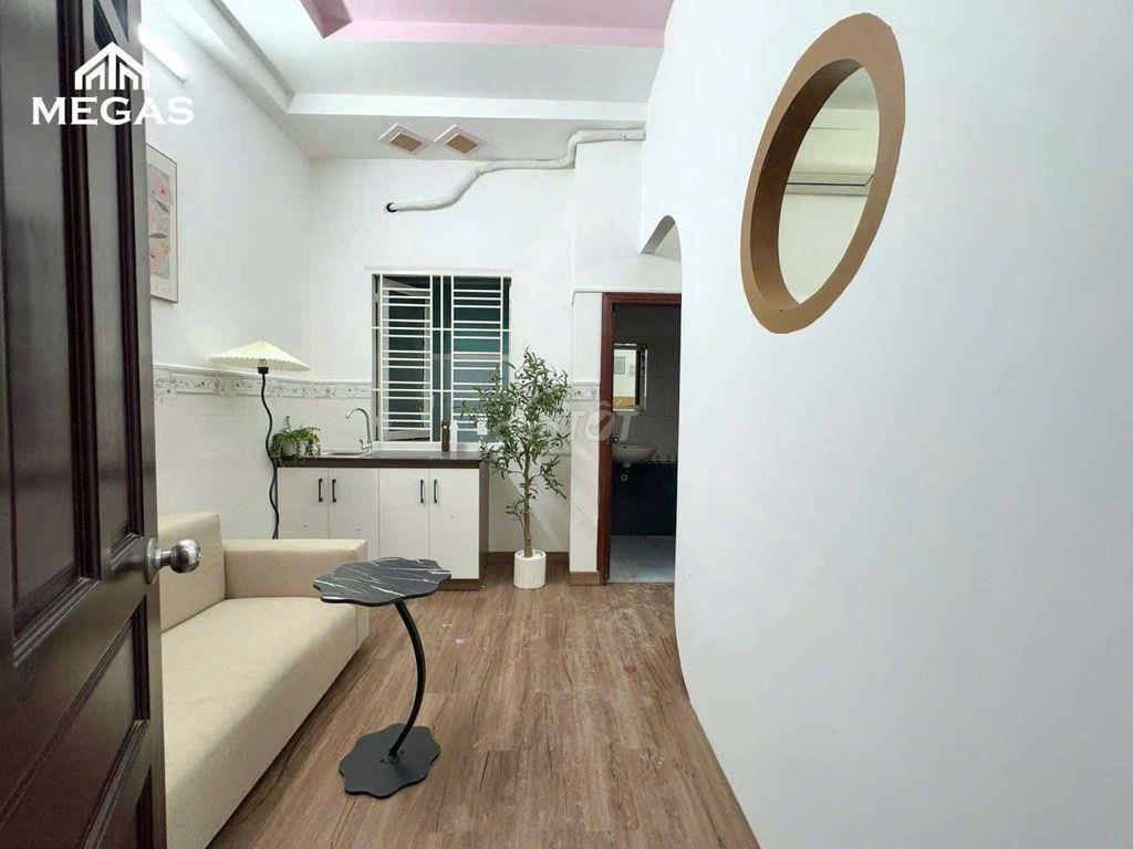 phòng studio tách bếp full nội thất.