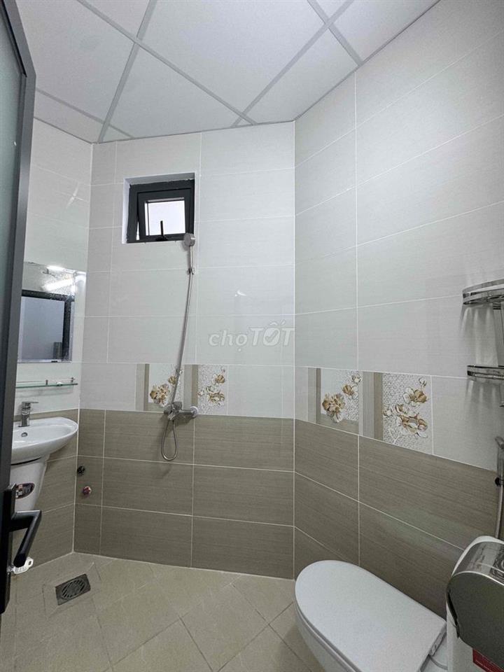 Phòng 25m2 có gác ở được 3 người gần bệnh viện Gò Vấp. Giá chỉ từ 4tr