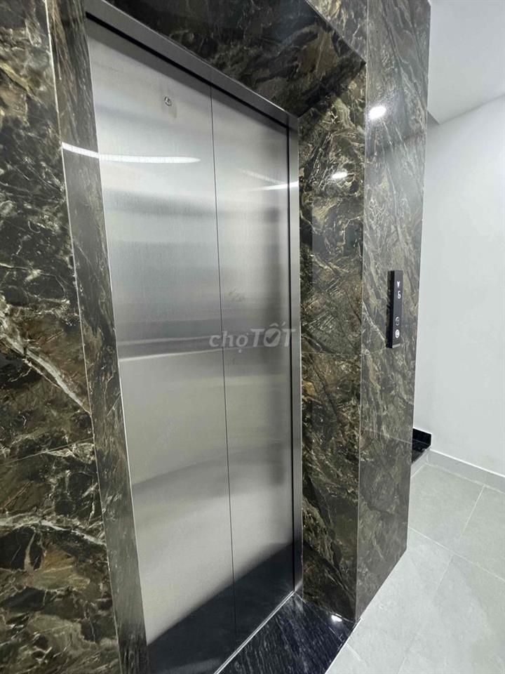 Phòng mới full nội thất giá hạt dẻ gần chợ Hạnh Thông Tây. Giá từ 3tr5