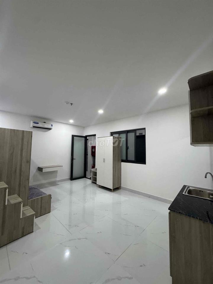 Phòng mới full nội thất giá hạt dẻ gần chợ Hạnh Thông Tây. Giá từ 3tr5