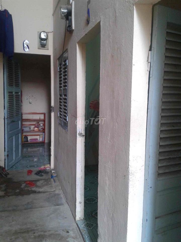 Phòng trọ có gác quận 7, gần cầu Phú Xuân